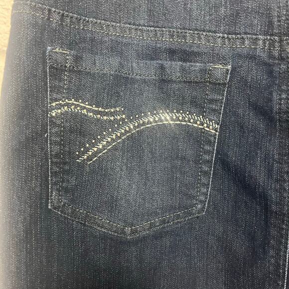 Gloria Vanderbilt Jean Skirt Women Size 6 Amanda Skirt - Picture 5 of 7